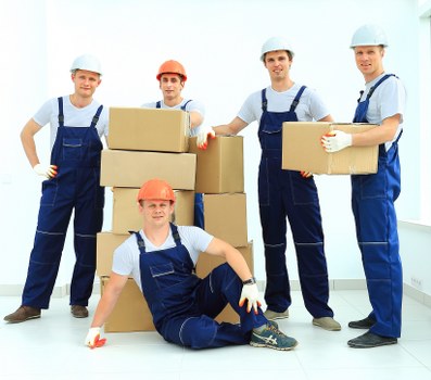Man and van moving support for smaller loads in Tooting
